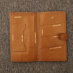 Top Grain Cowhide - Passport Wallet - Brown